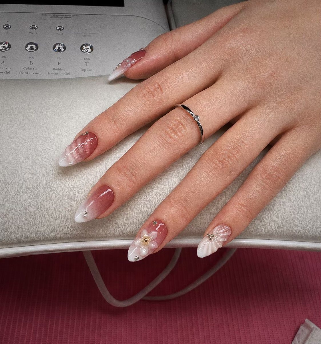 Nail portfolio photo 17