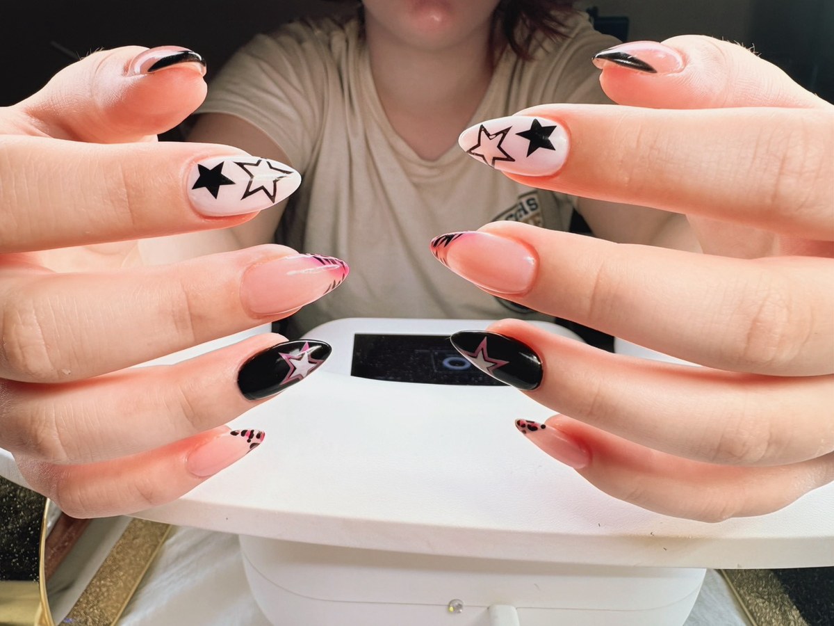 Recent nail portfolio photo 14